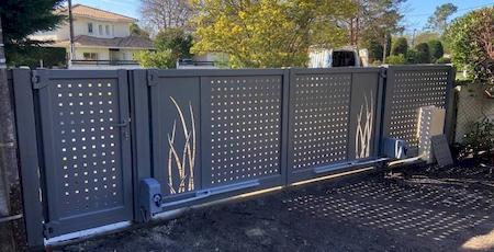 Notre zone d'activité pour ce service Vente porte d'entrée K-LINE moderne ou classique en ALU avec devis gratuit et déplacement rapide sous 48 heures